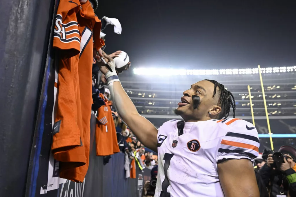 Can Justin Fields and co. still make the NFL Playoffs?