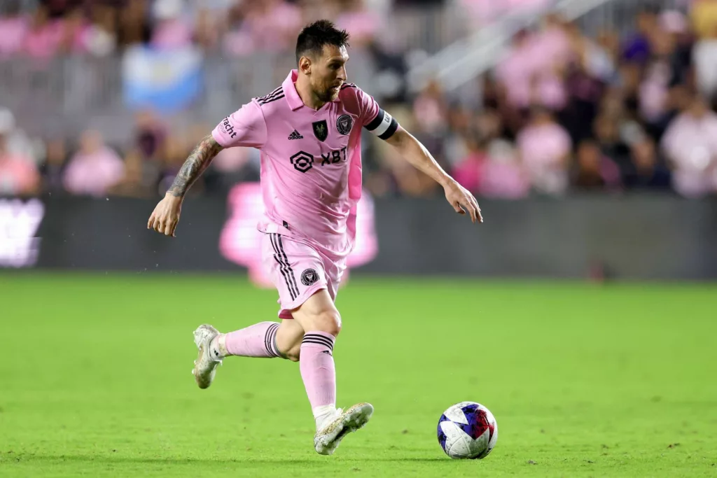 "Lionel Messi could have downed tools" – USMNT legend praises Inter Miami star for his stunning start to life in MLS