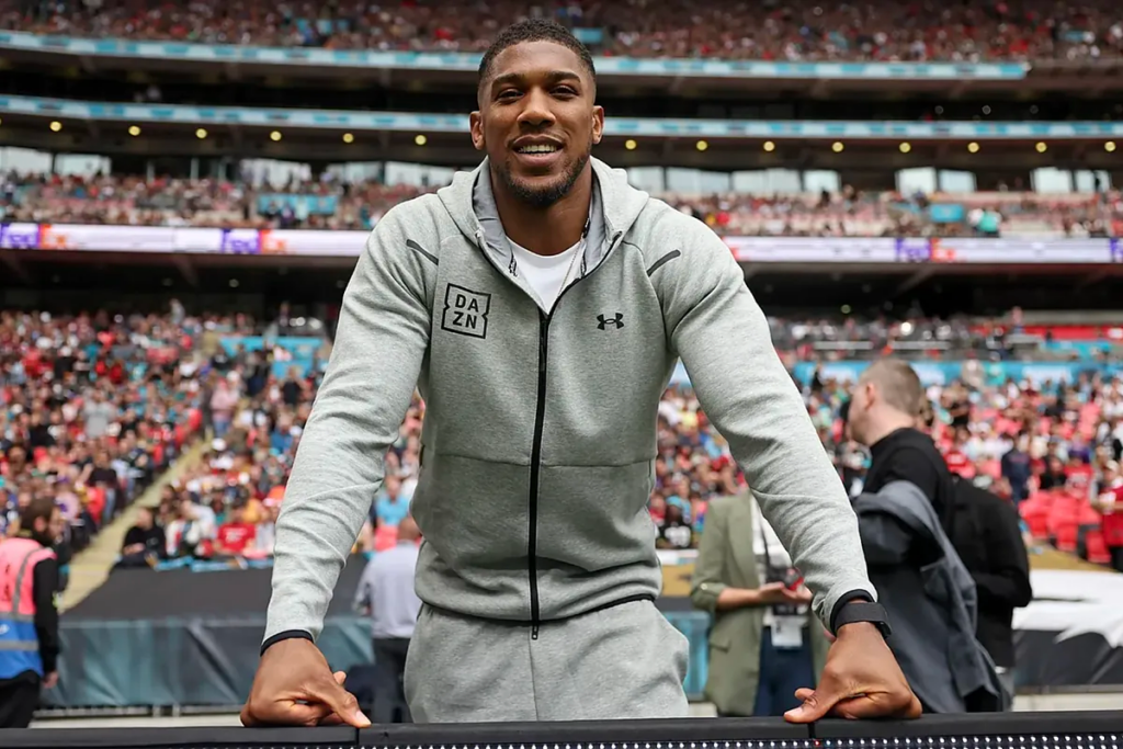 Anthony Joshua record, how many wins does he have and what are his key statistics?