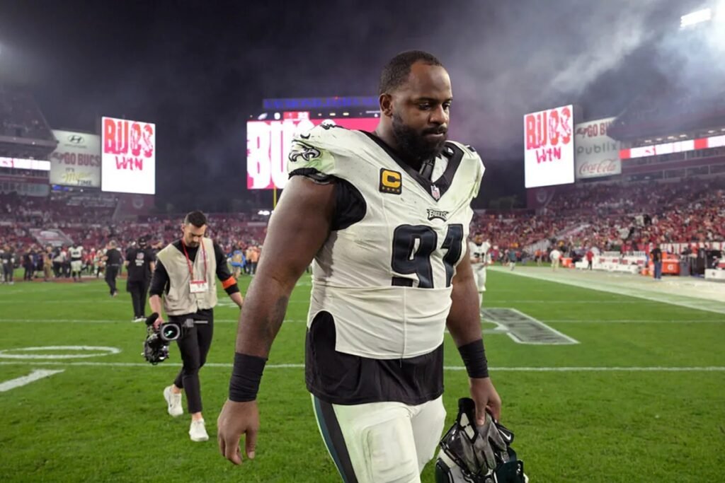 Fletcher Cox follows Jason Kelce's lead, announces retirement as Eagles lose another star